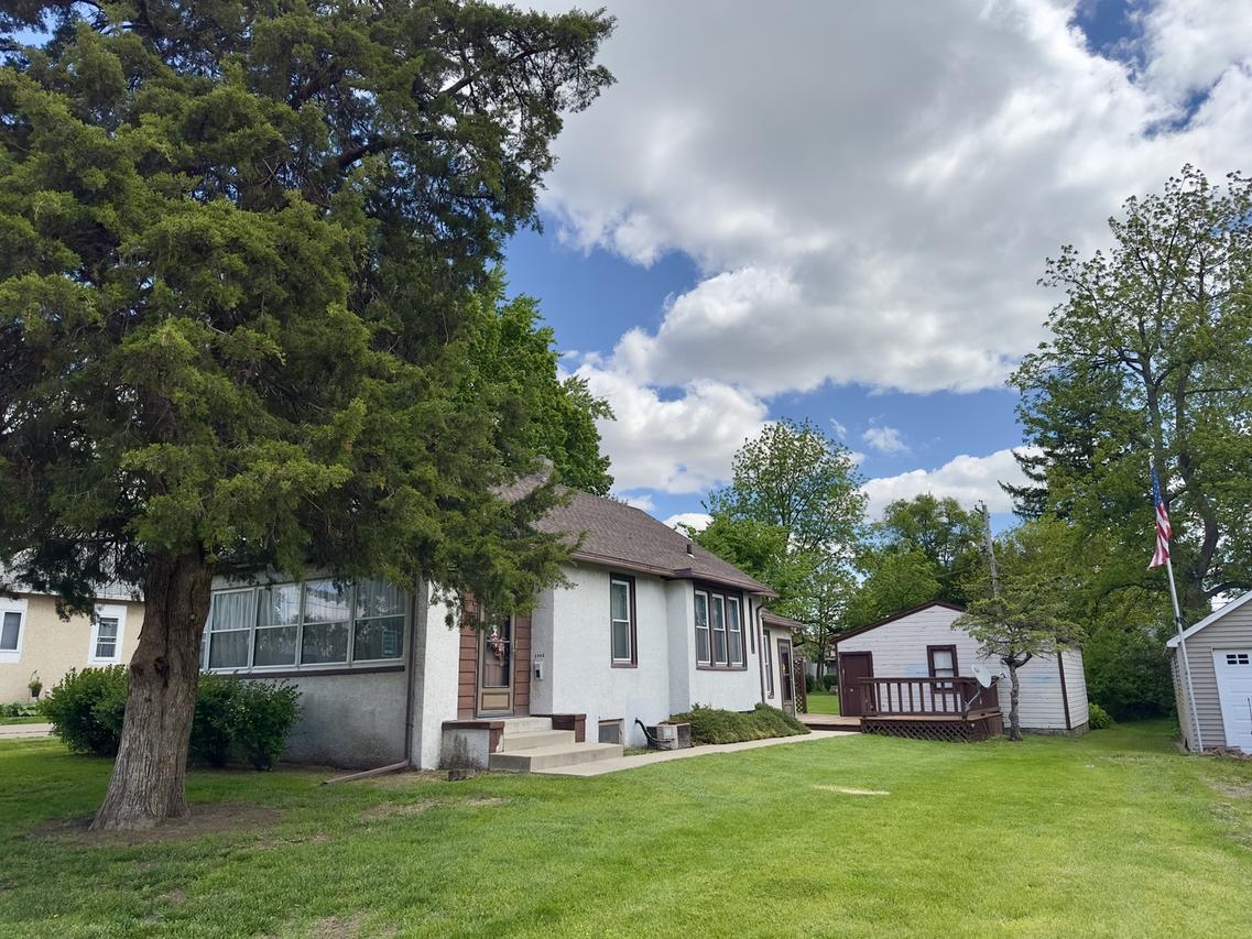 1332 Chartres St., Lasalle, IL 61301