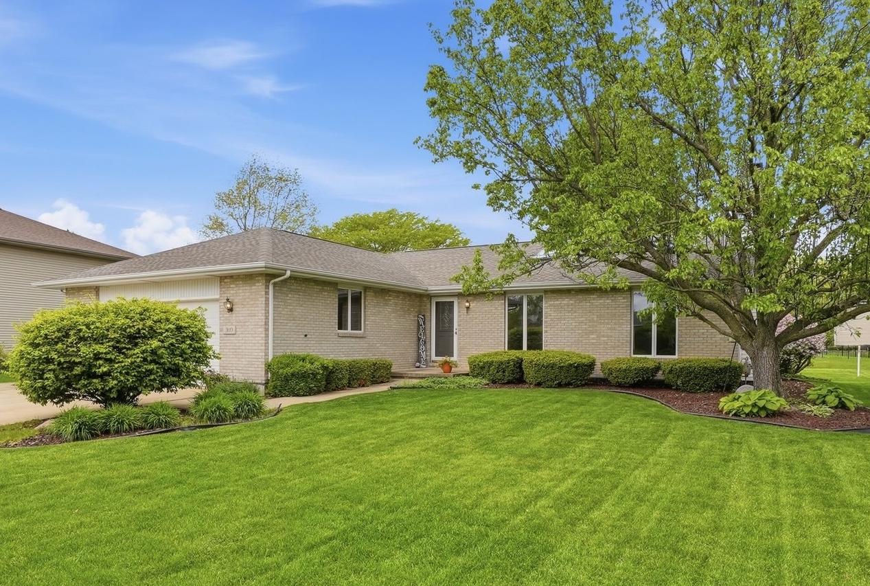 309 Andrea Dr., Manhattan, IL 60442