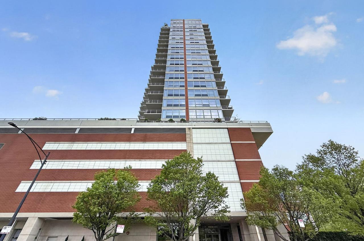 1600 S Prairie Ave. #709, Chicago, IL 60616