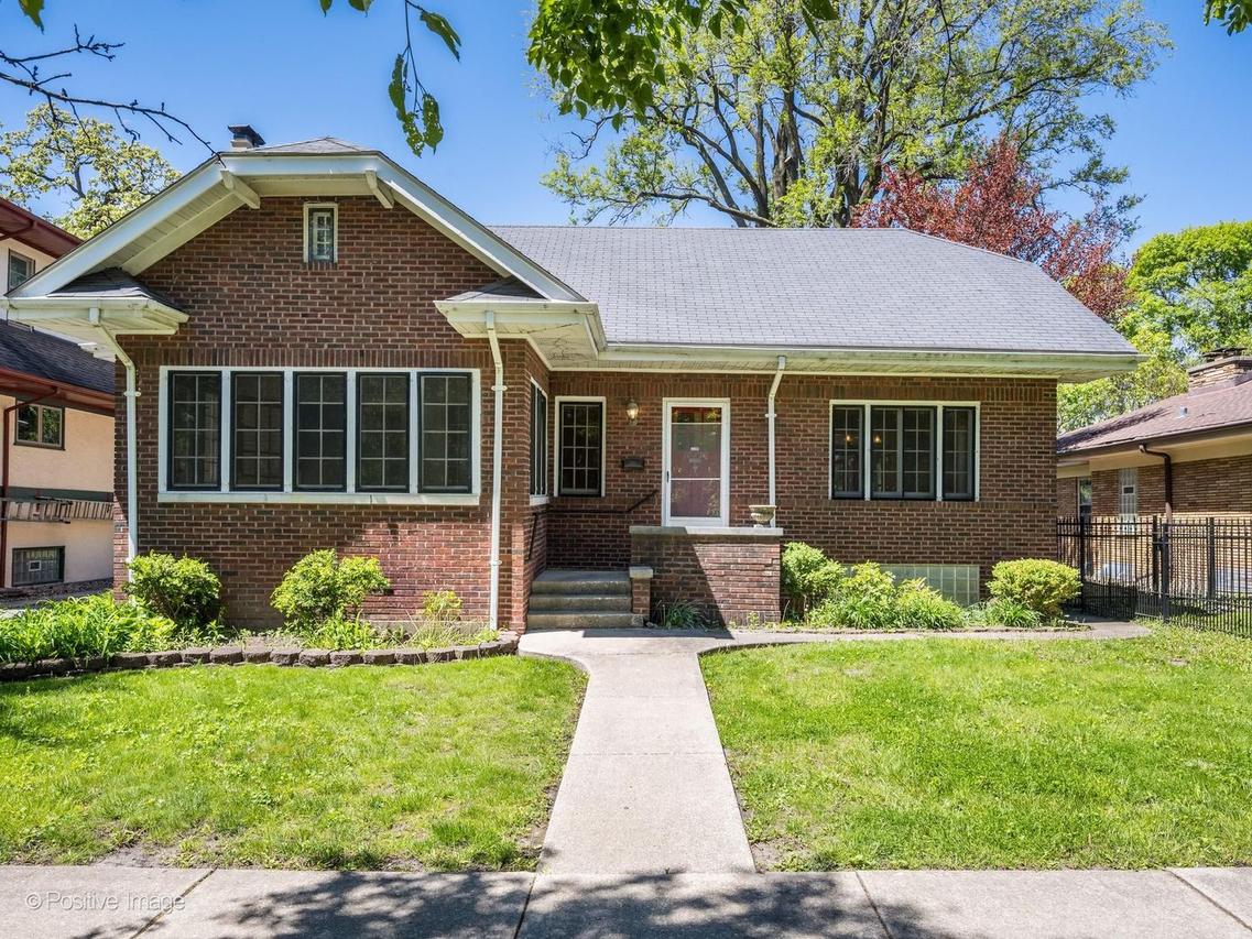 10710 S Hoyne Ave., Chicago, IL 60643