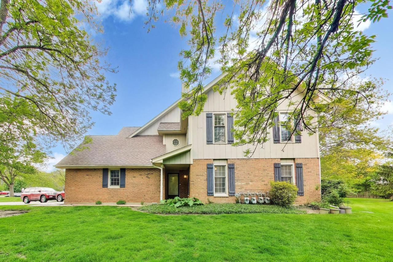 601 Country Ln., Des Plaines, IL 60016