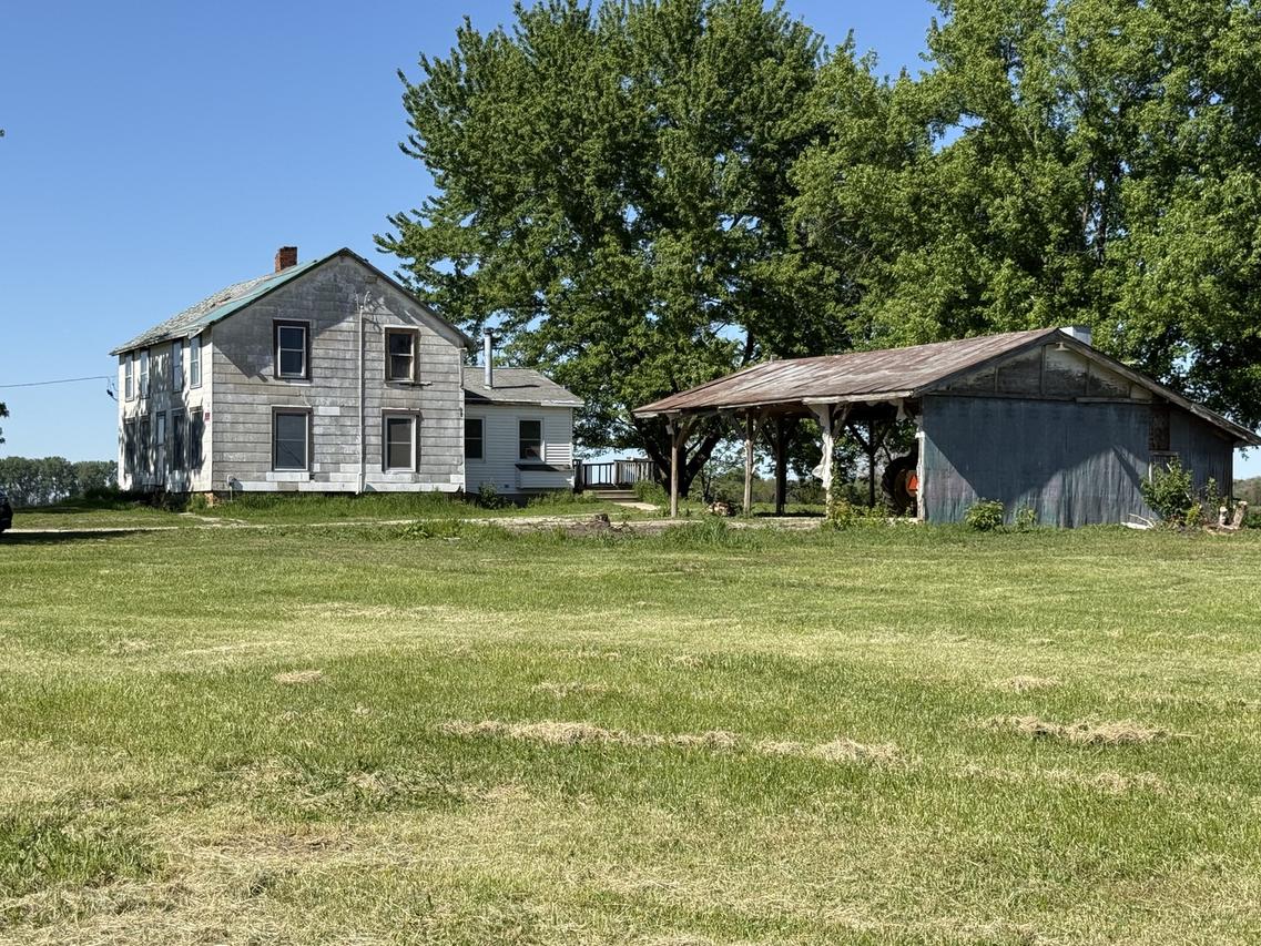 4883 N 19000 Rd., Gardner, IL 60424