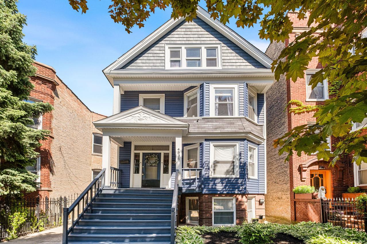 4535 N Spaulding Ave., Chicago, IL 60625