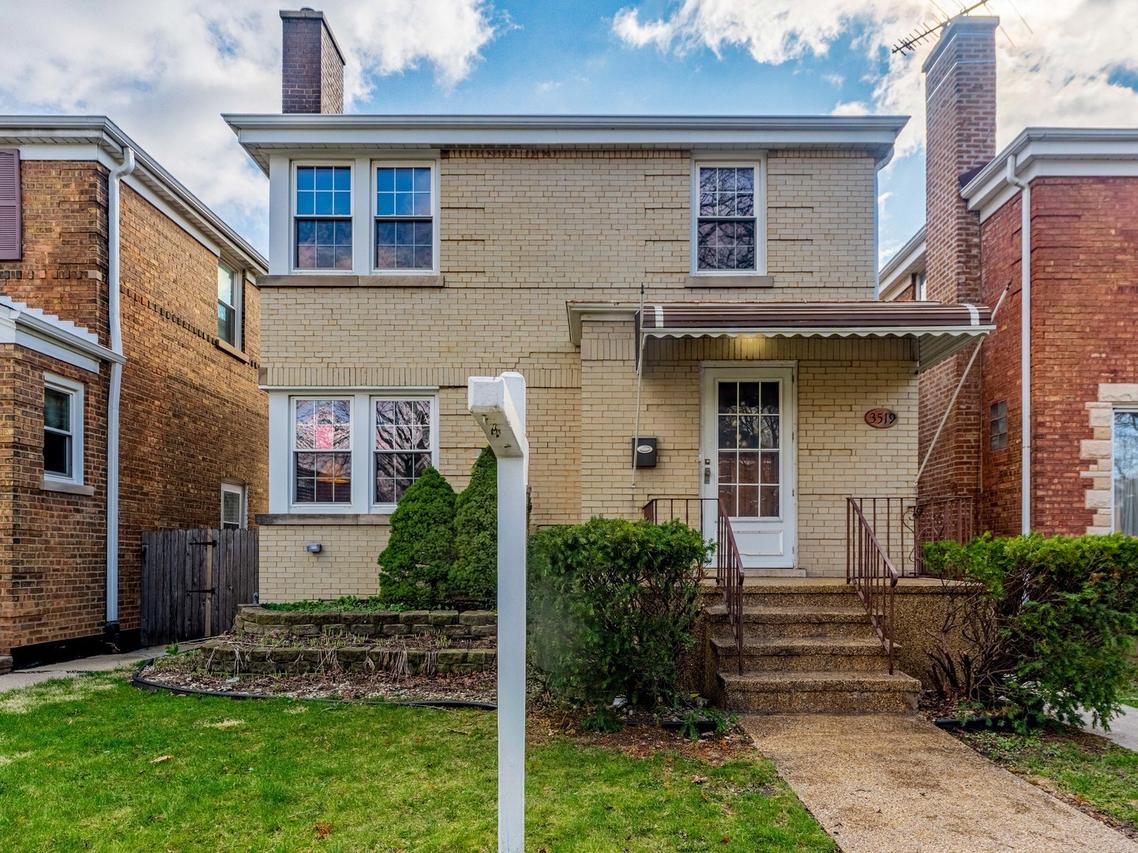 3519 Ridgeland Ave., Berwyn, IL 60402