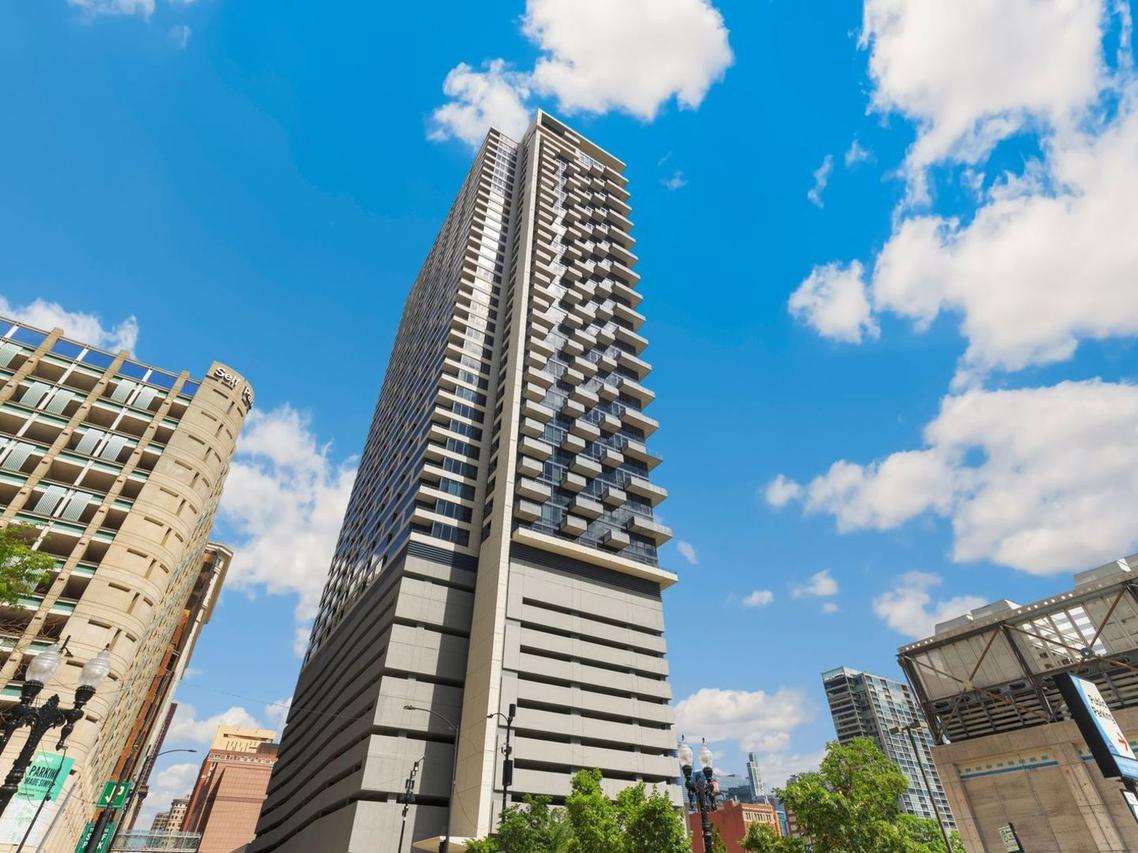 235 W Van Buren St. #4508, Chicago, IL 60607
