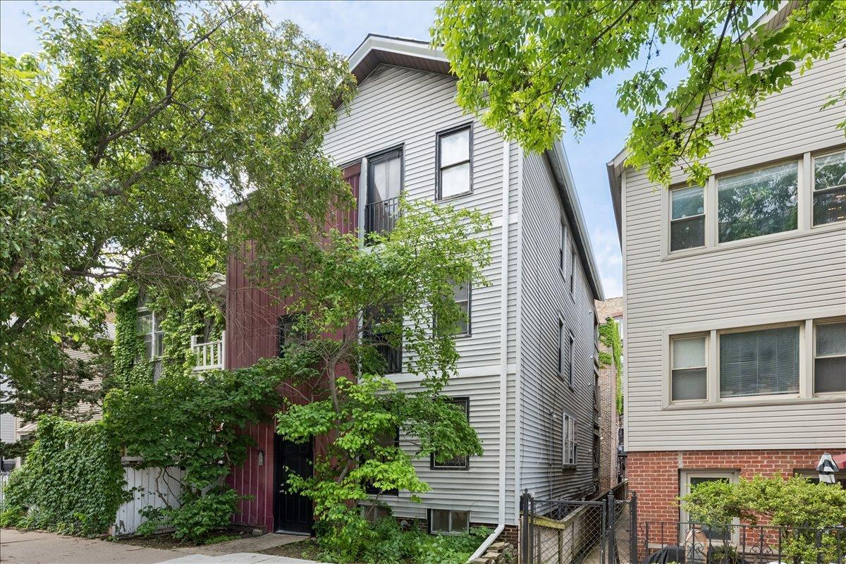 464 N Aberdeen St. #1F, Chicago, IL 60622