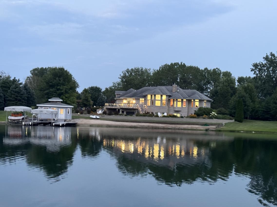 8726 E Goodfarm Rd., Gardner, IL 60424