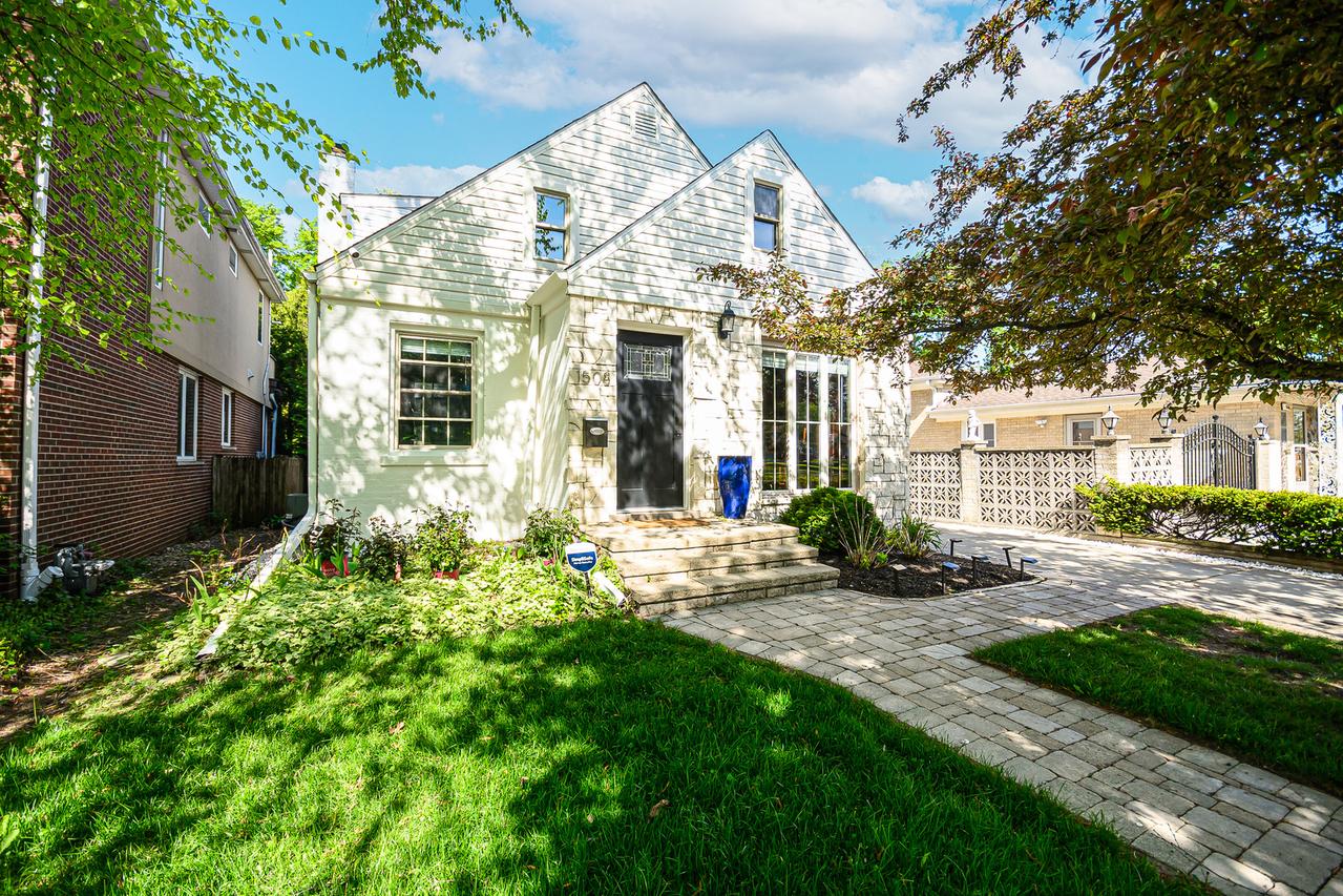 1508 Potter Rd., Park Ridge, IL 60068