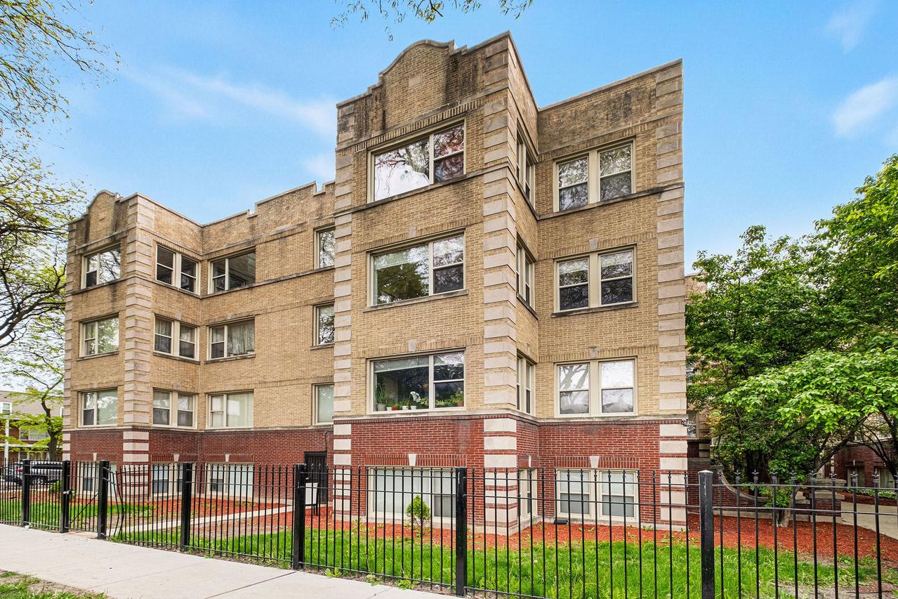 4859 N Harding Ave. #2, Chicago, IL 60625