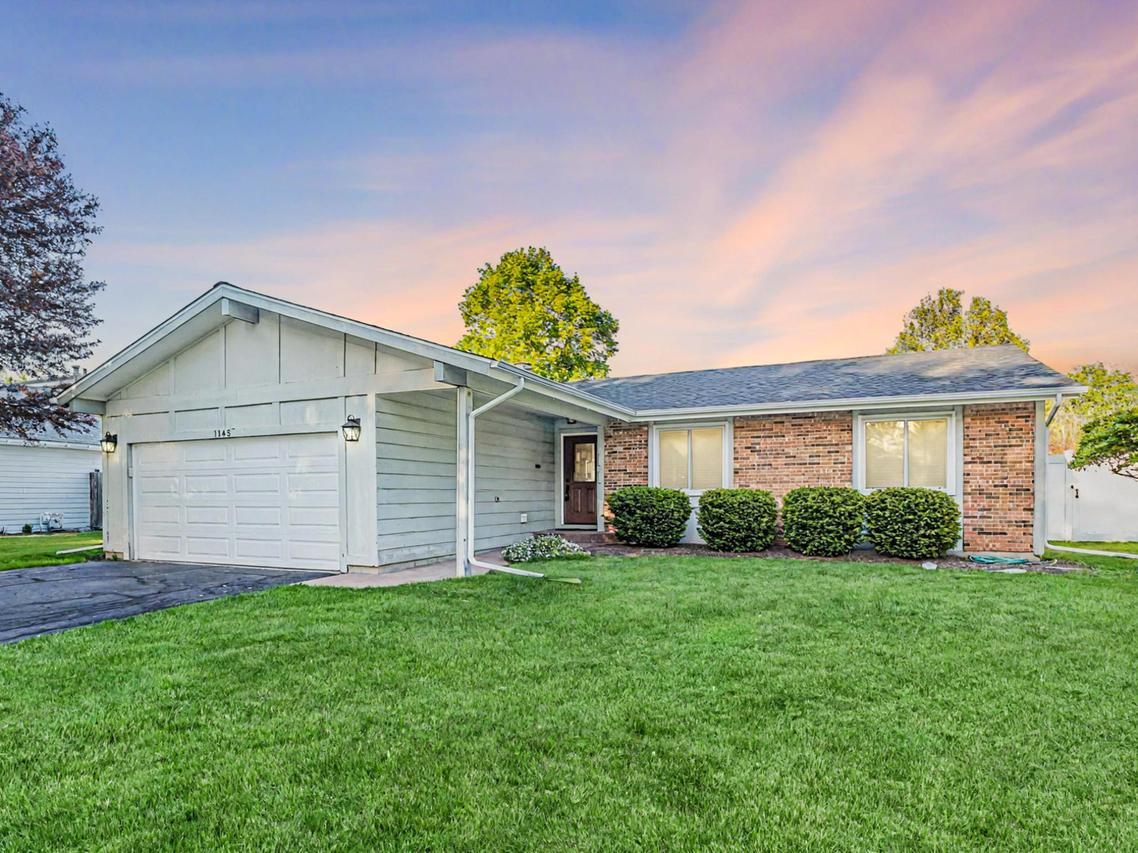1145 N Thackeray Dr., Palatine, IL 60067