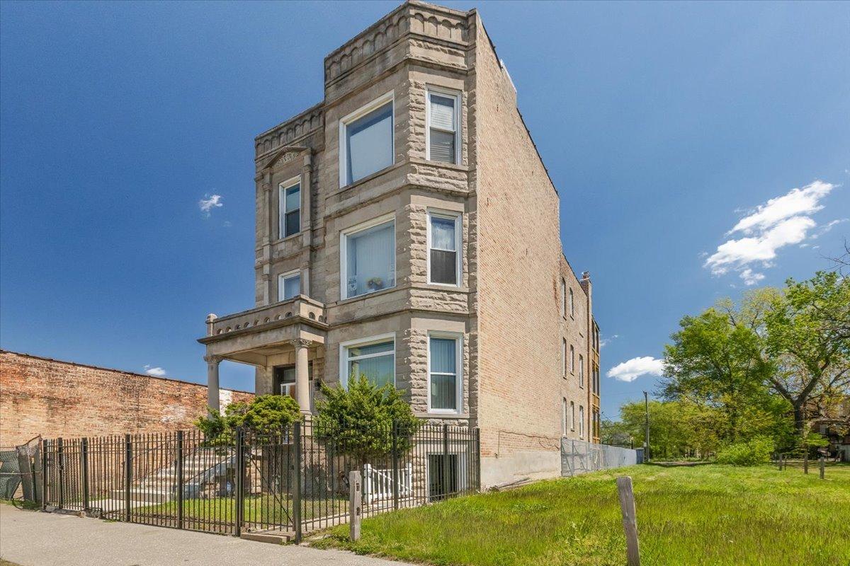 5319 S Indiana Ave., Chicago, IL 60615
