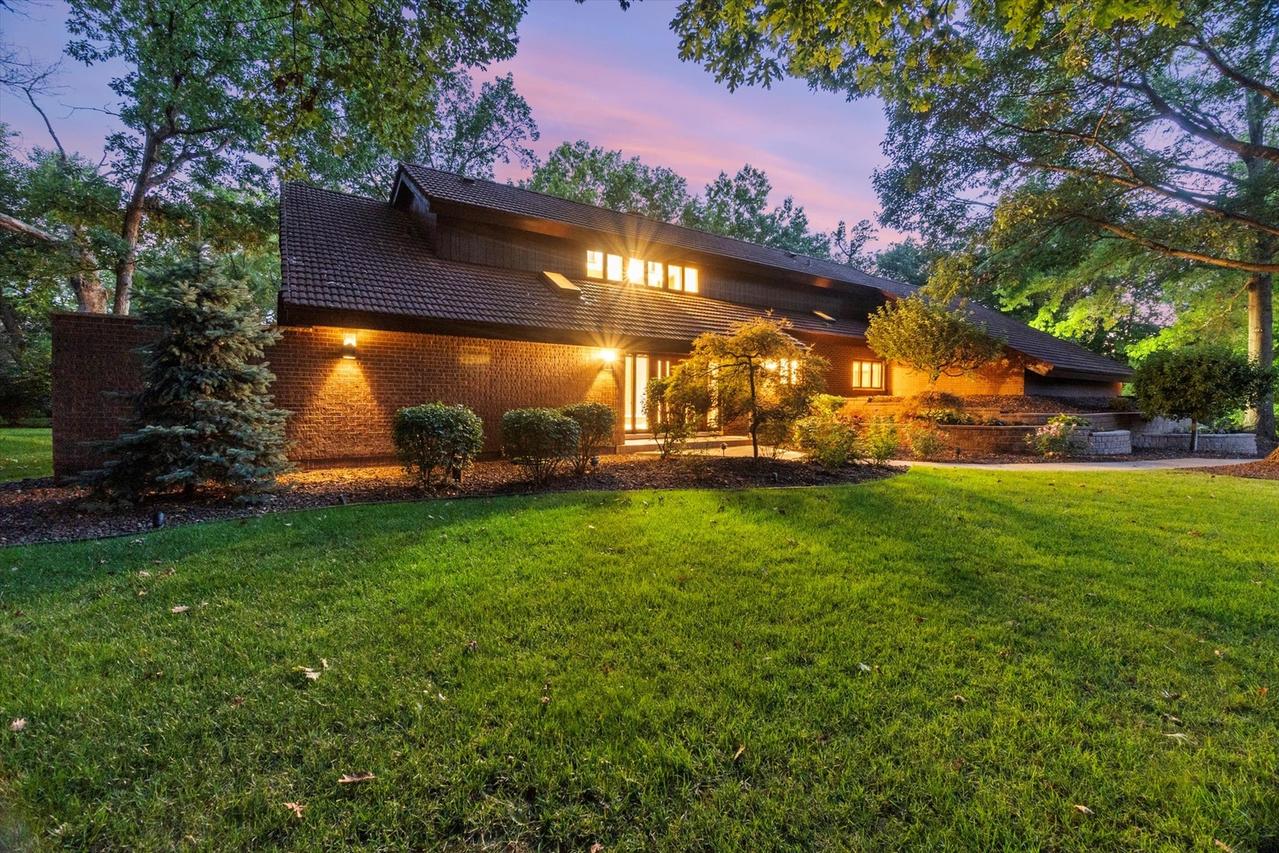 3540 Haweswood Ct., Crete, IL 60417