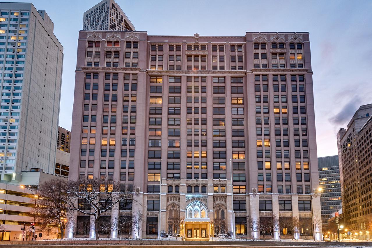 680 N Lake Shore Dr. #322, Chicago, IL 60611