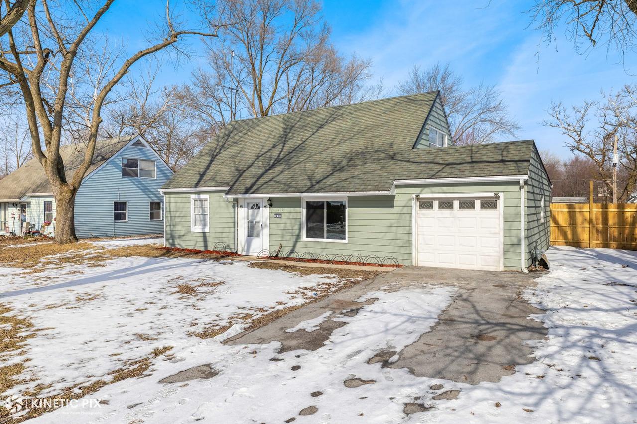 1412 W Broadview Ave., Crete, IL 60417