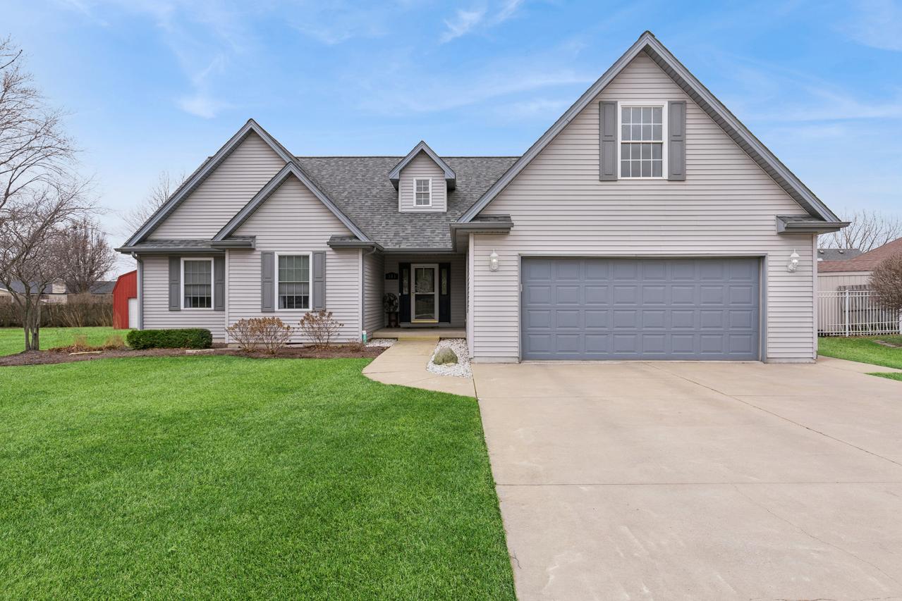 313 S Elm St., Manteno, IL 60950
