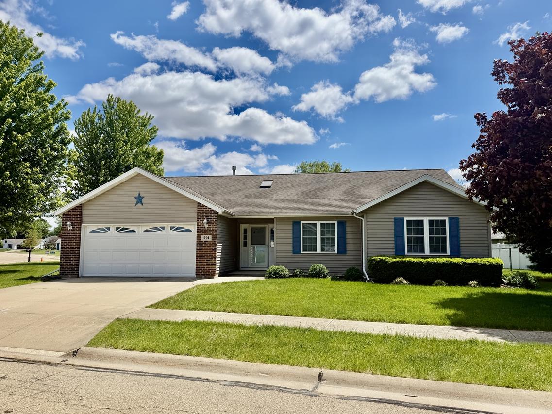 901 East 21st St., Sterling, IL 61081