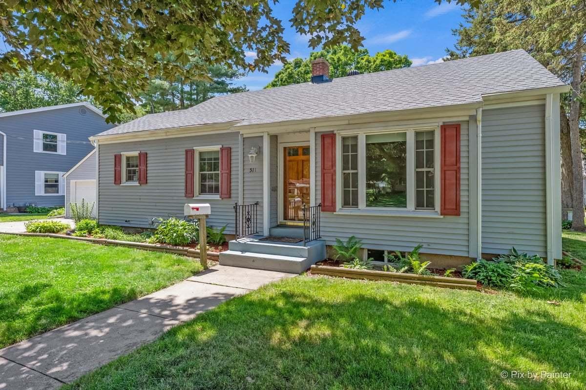 511 S Prairie St., Batavia, IL 60510