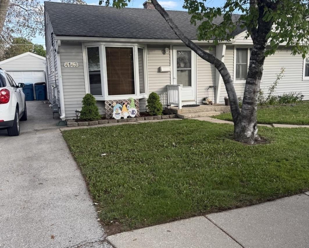 4143 Southwest Hwy., Hometown, IL 60456