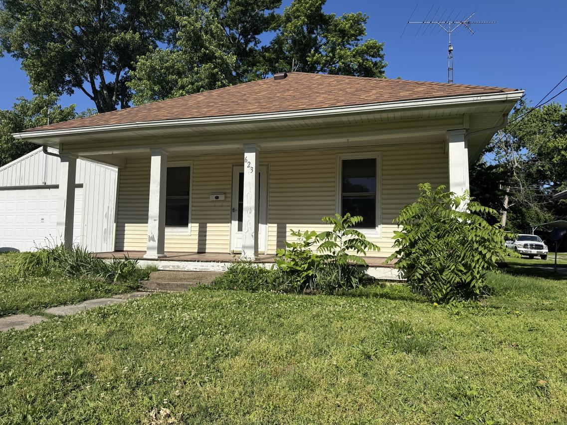 623 N 14th St., Murphysboro, IL 62966