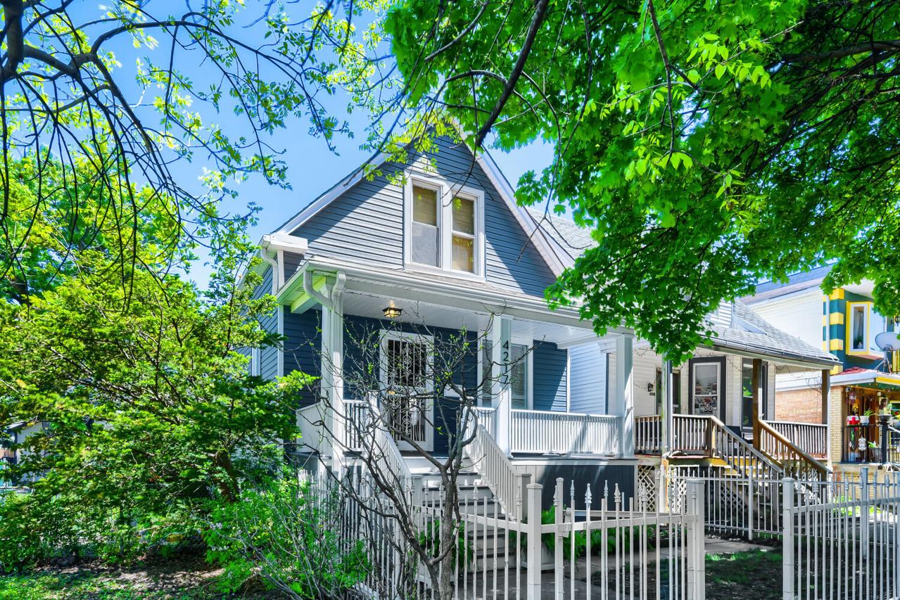 4217 N Lawndale Ave., Chicago, IL 60618