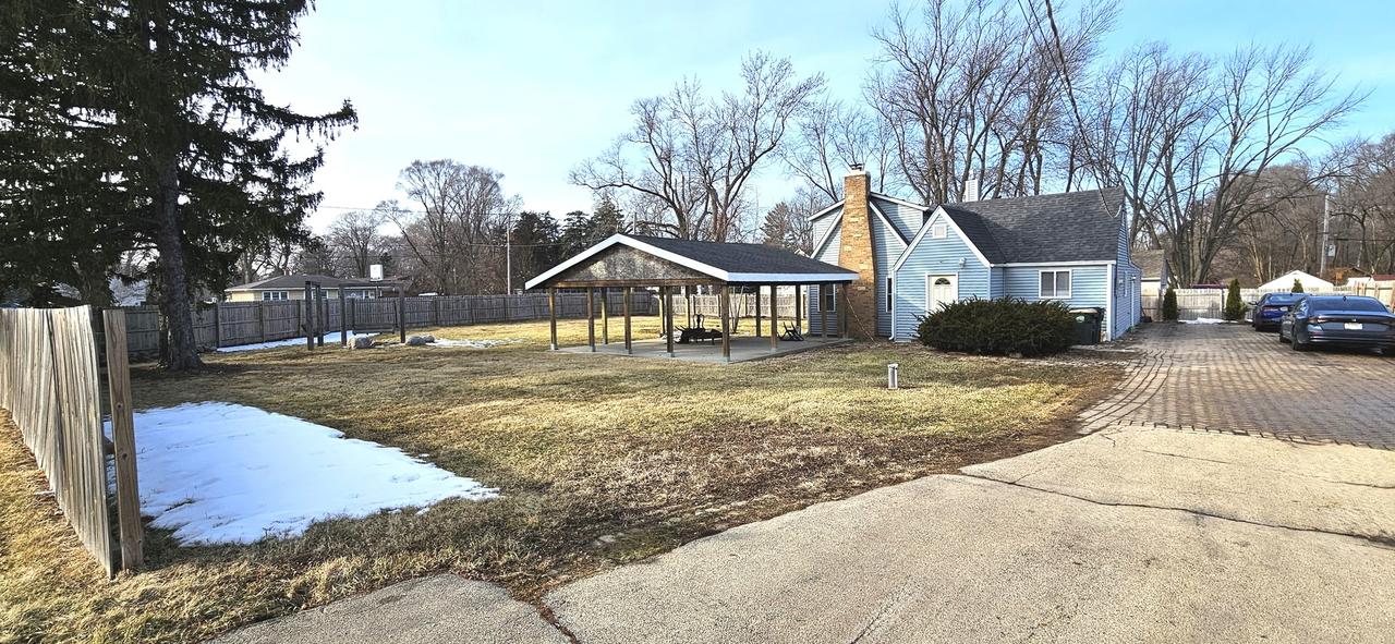 36107 N Green Bay Rd., Waukegan, IL 60087