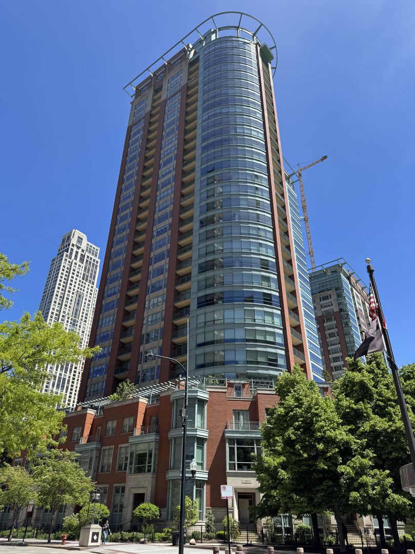 415 E North Water St. #2701, Chicago, IL 60611