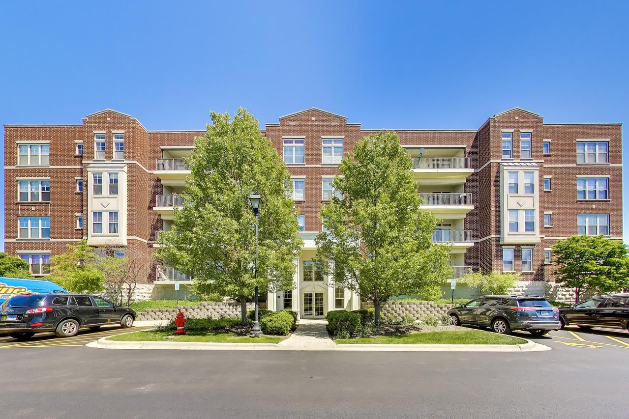 511 Prestwick Ln. #307, Wheeling, IL 60090