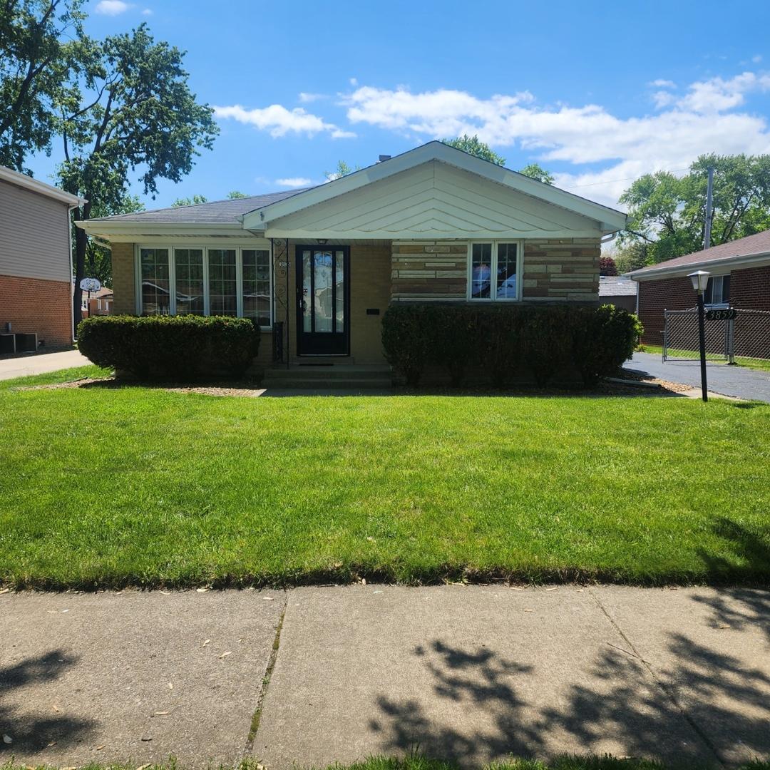3859 153rd St., Midlothian, IL 60445