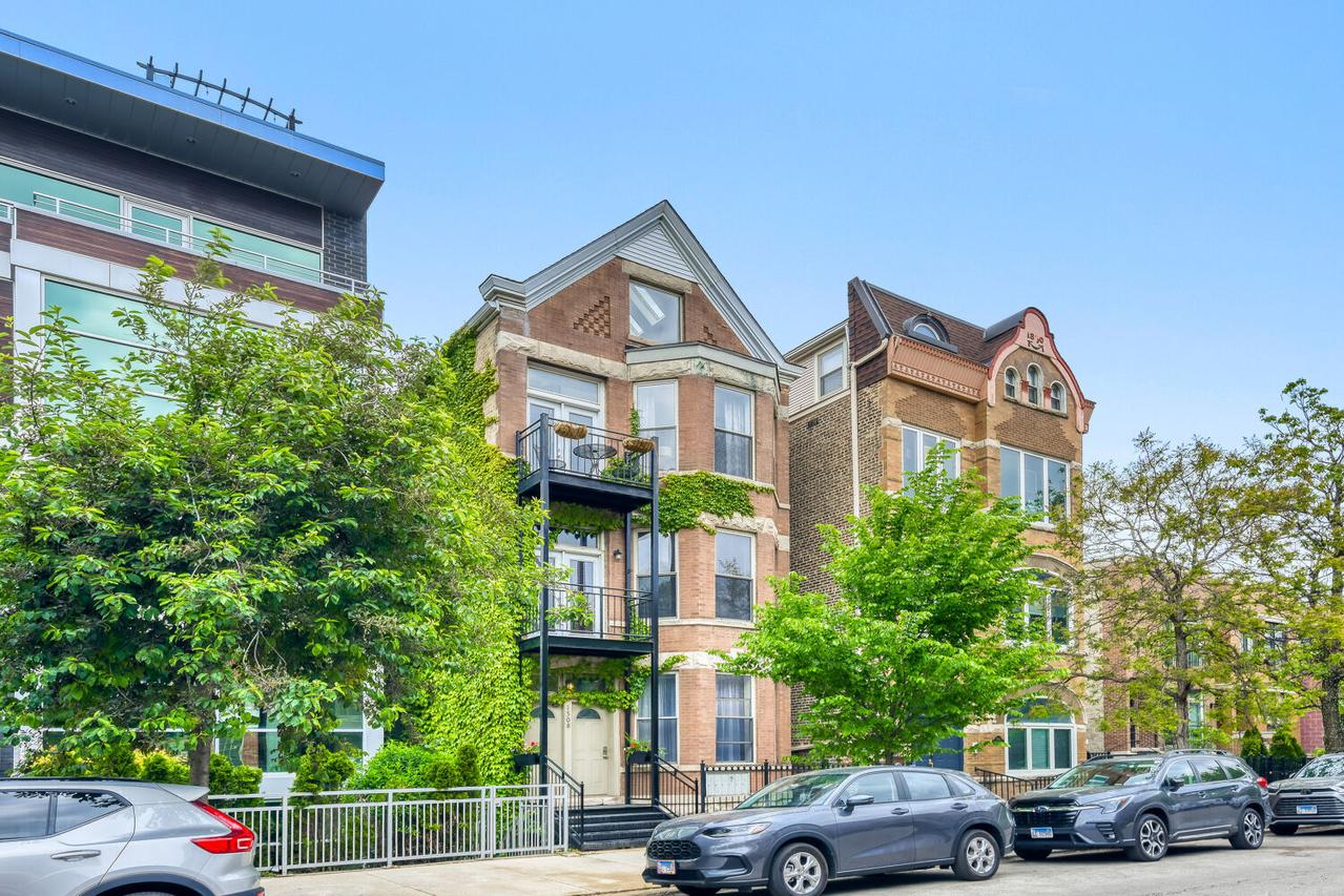 1508 W Cortez St. #2, Chicago, IL 60642