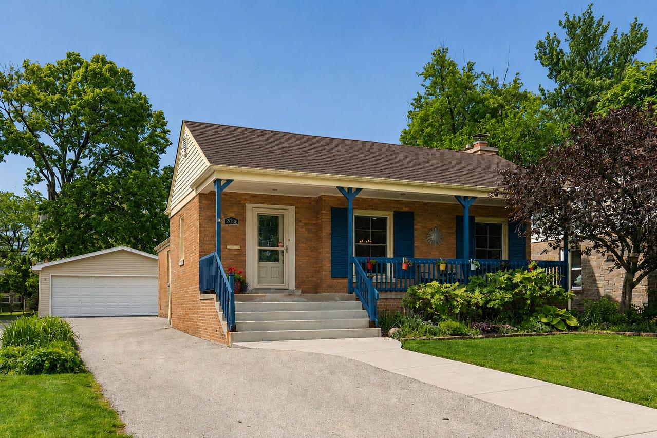 2036 Cummings Ln., Flossmoor, IL 60422