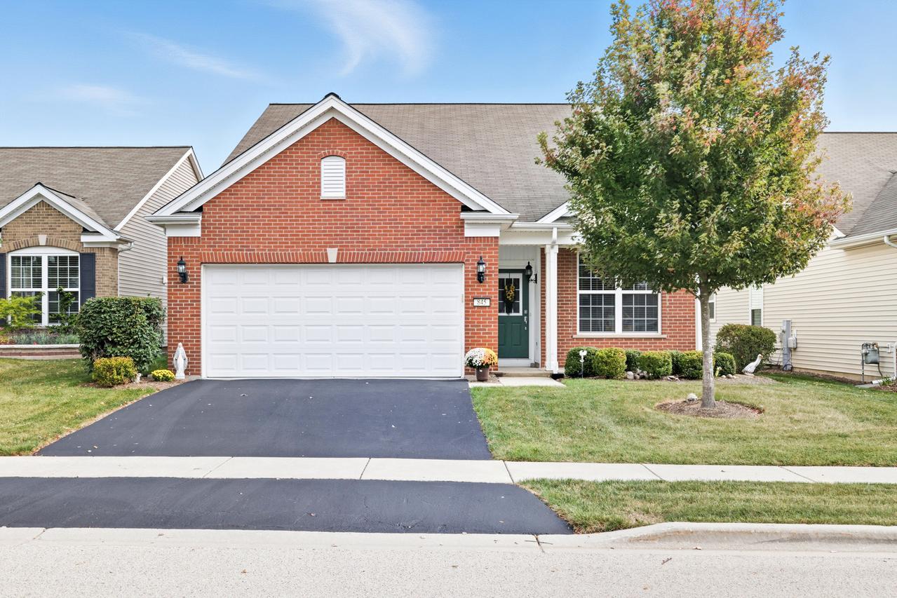 845 Butterfly Field Dr., Elgin, IL 60124