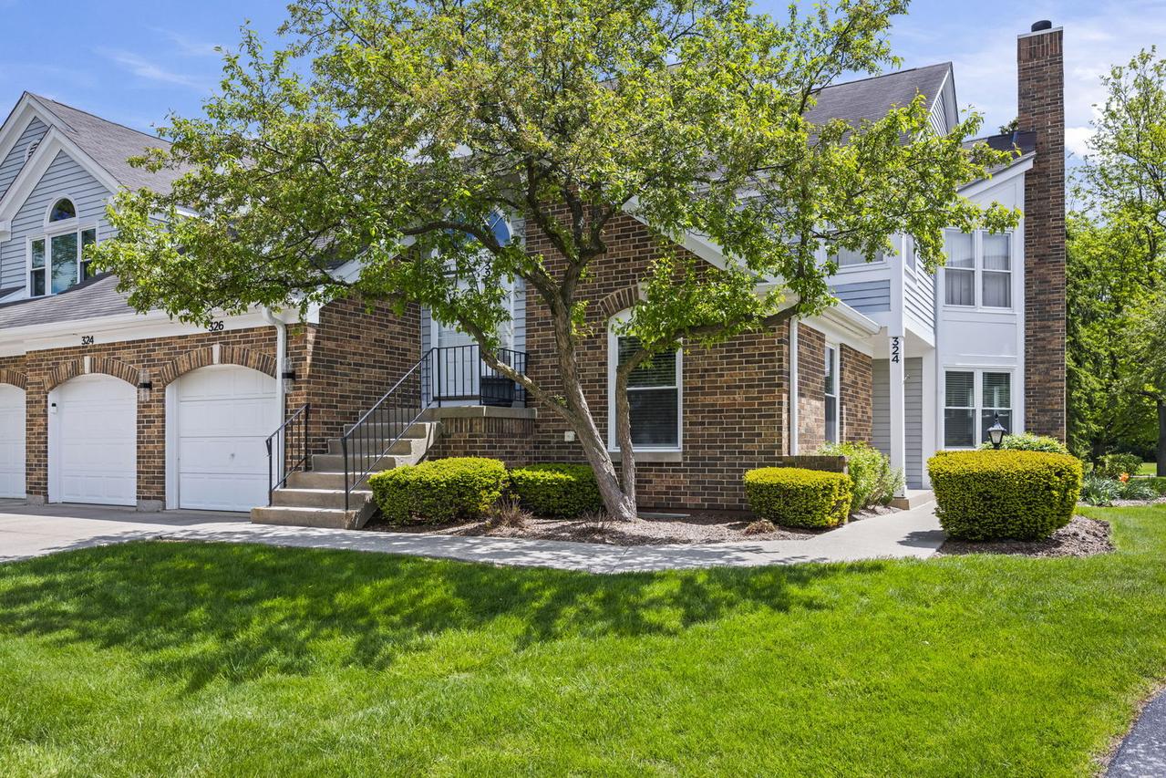 324 Satinwood Ct., Buffalo Grove, IL 60089