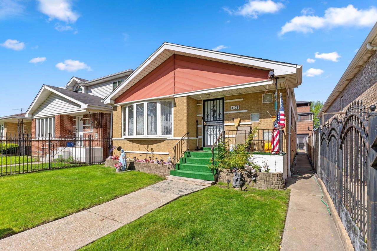 4178 S Wallace St., Chicago, IL 60609