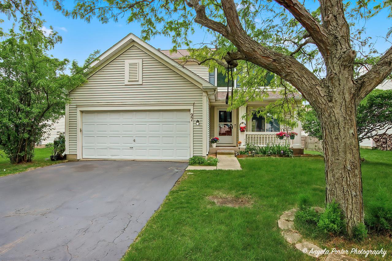 97 Bay View Ln., Grayslake, IL 60030