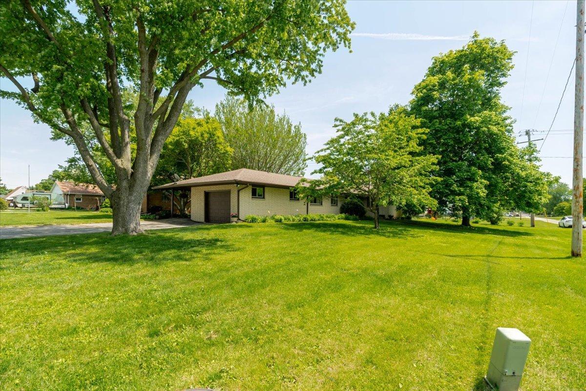 607 N Mill St., Leroy, IL 61752