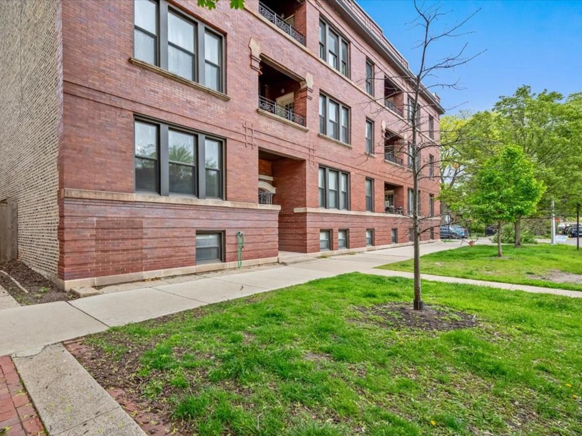 1308 W Granville Ave. #1, Chicago, IL 60660