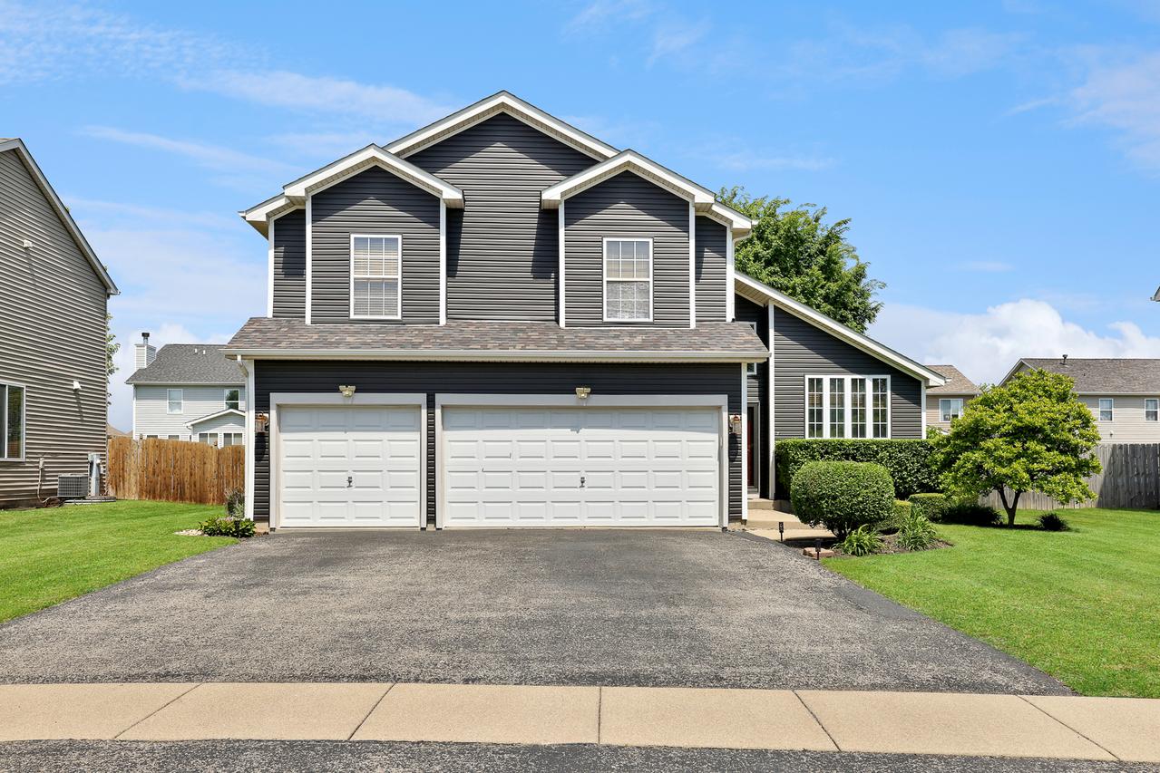 7705 Boxwood Ln., Plainfield, IL 60586