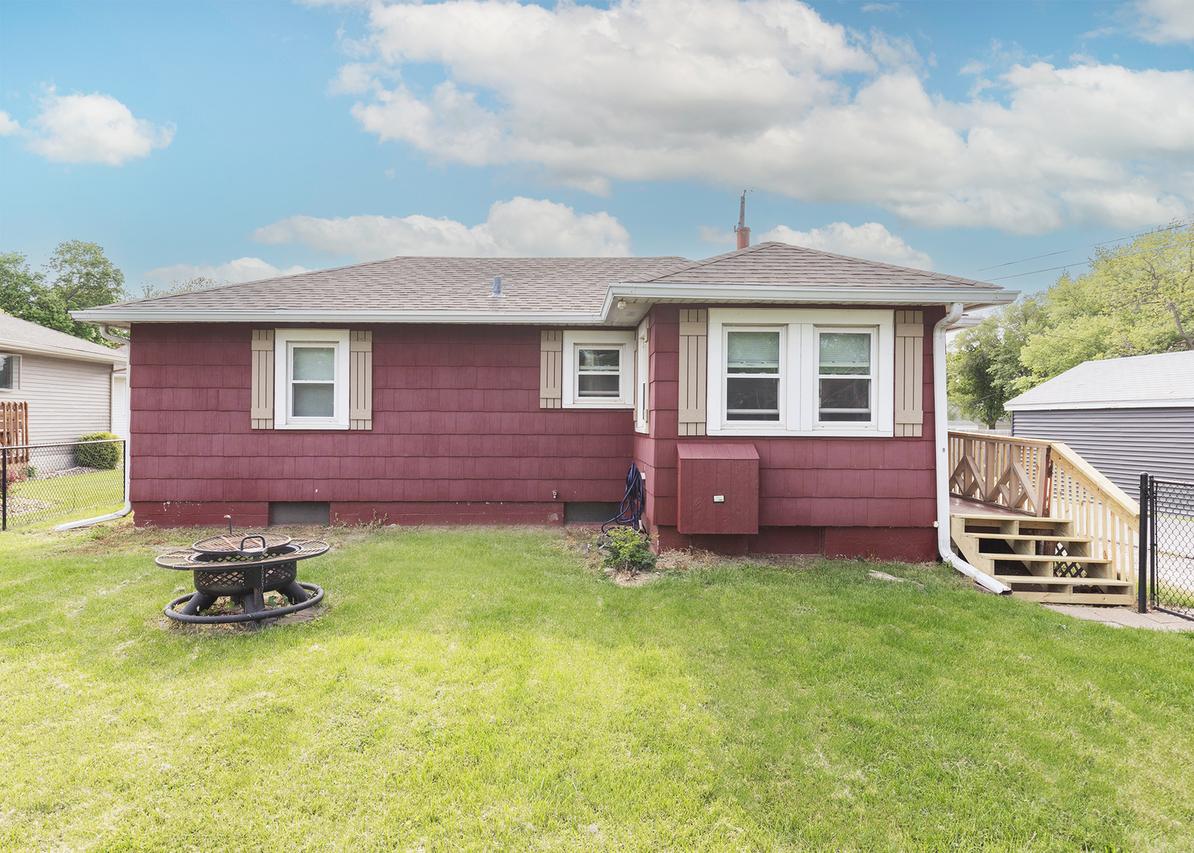 1301 53rd St., Moline, IL 61265