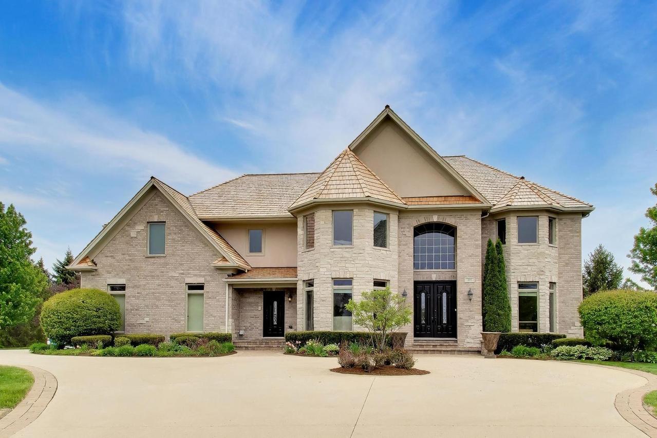 213 Justins Ct., Vernon Hills, IL 60061