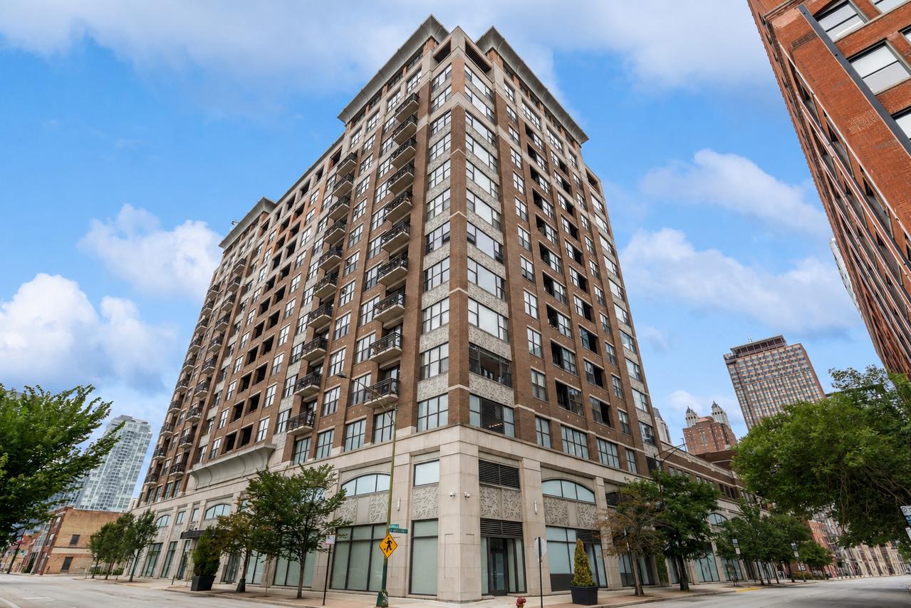 849 N Franklin St. #1115, Chicago, IL 60610