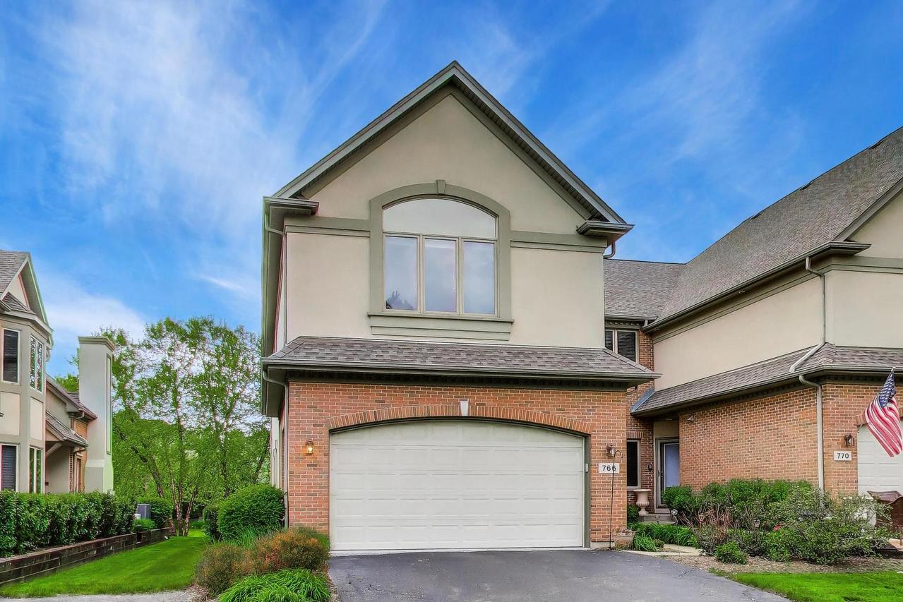 766 N Maple Ave., Palatine, IL 60067