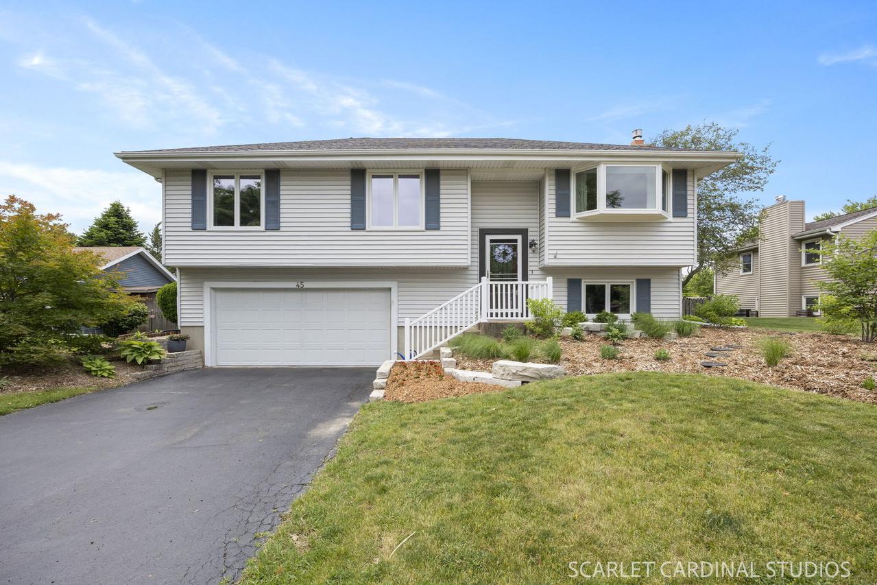 45 Feece Dr., Batavia, IL 60510
