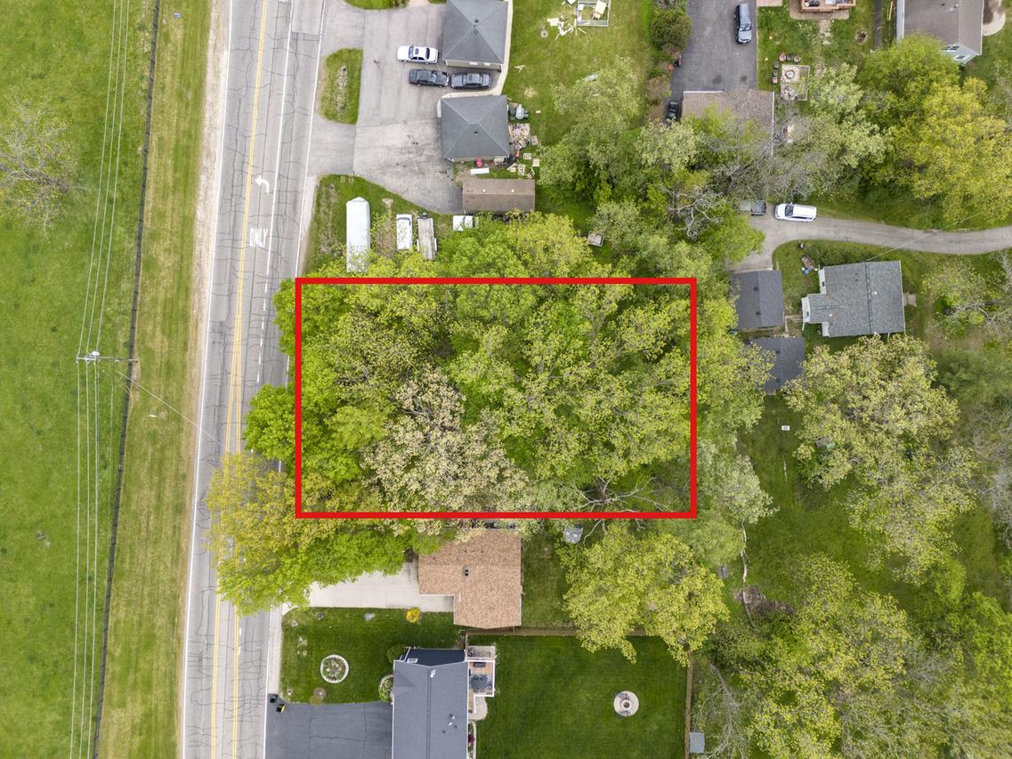 1107 Main St., Spring Grove, IL 60081