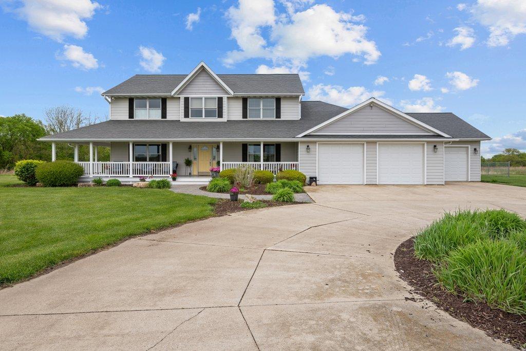 1200 E James B Young Rd., Galva, IL 61434