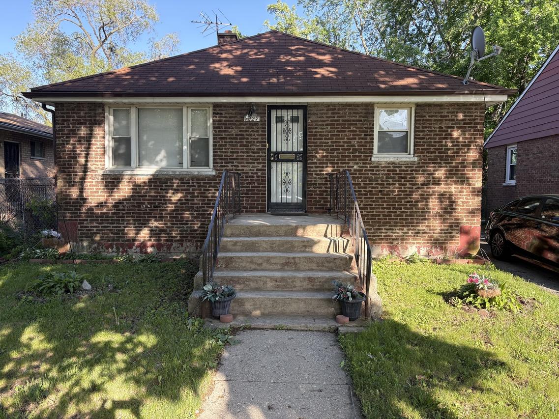 1227 Lincoln Ave., Chicago Heights, IL 60411