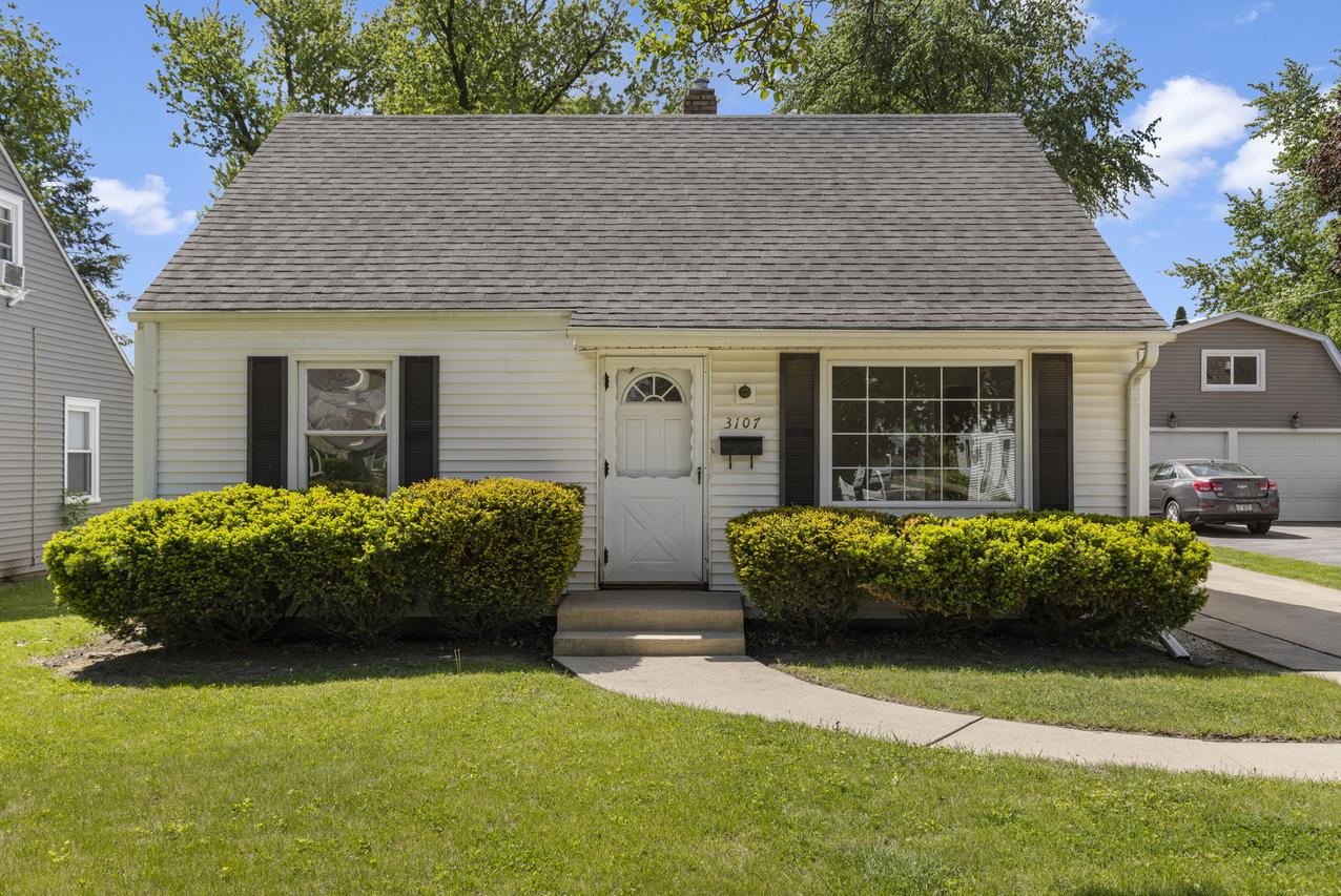 3107 Barrington Pl., Rockford, IL 61107