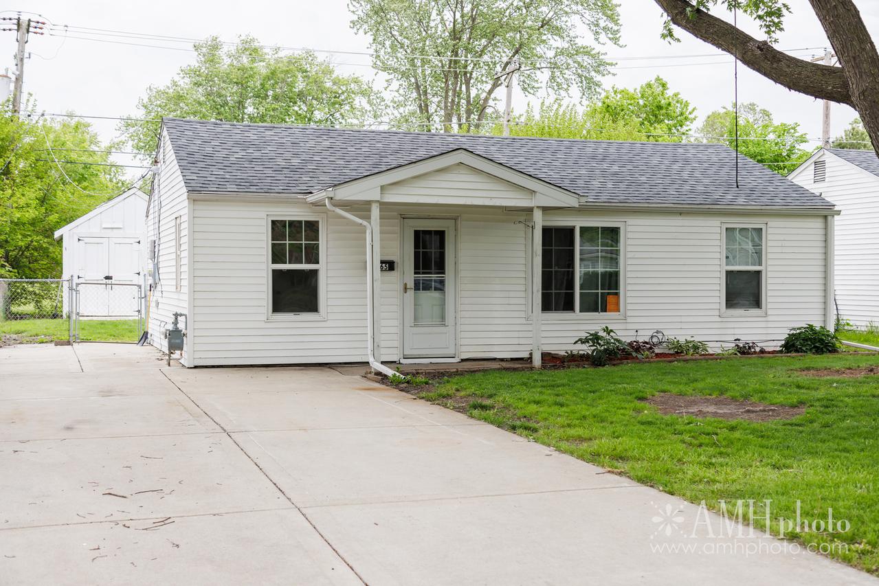 165 Belle Aire Ave., Bourbonnais, IL 60914