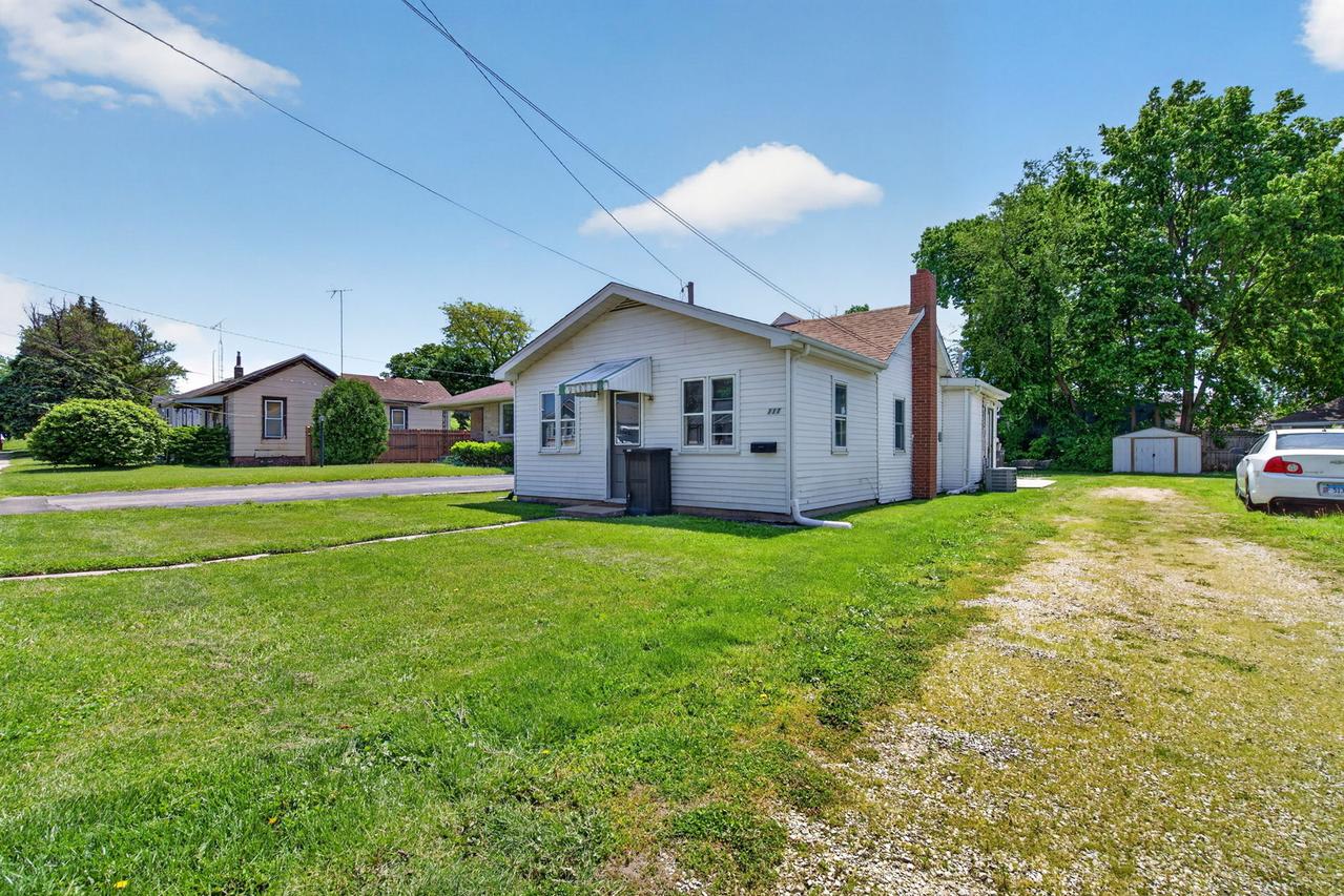 111 Buchanan St., Morris, IL 60450