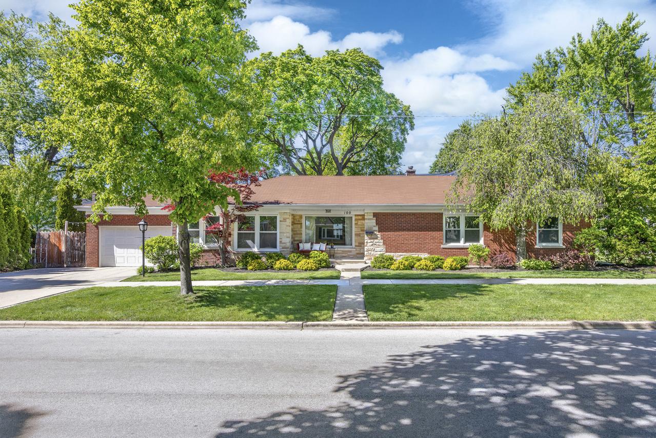 100 N Eastwood Ave., Mount Prospect, IL 60056