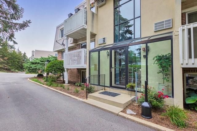 211 E Liberty St. #4, Wauconda, IL 60084